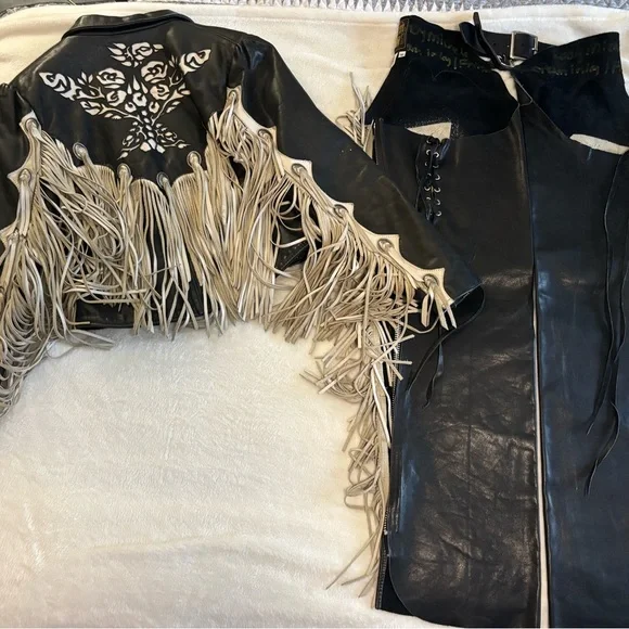 Black/Cream Fringe Rare Leather Jacket and Chaps. Excellent condition. Sz Medium - Picture 7 of 16